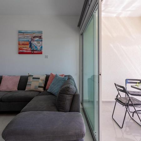 Andrea 3-Bedroom Apt In Mackenzie 라르나카 외부 사진