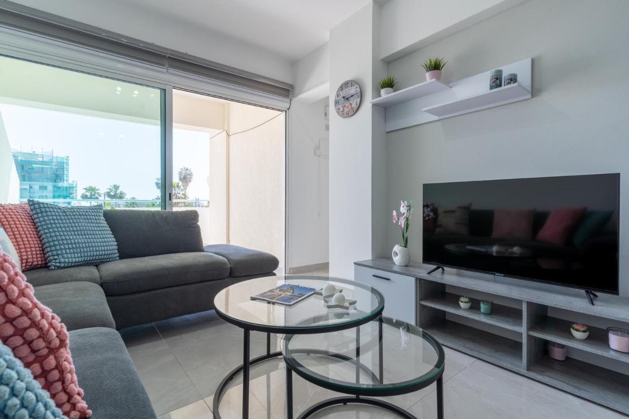 Andrea 3-Bedroom Apt In Mackenzie 라르나카 외부 사진